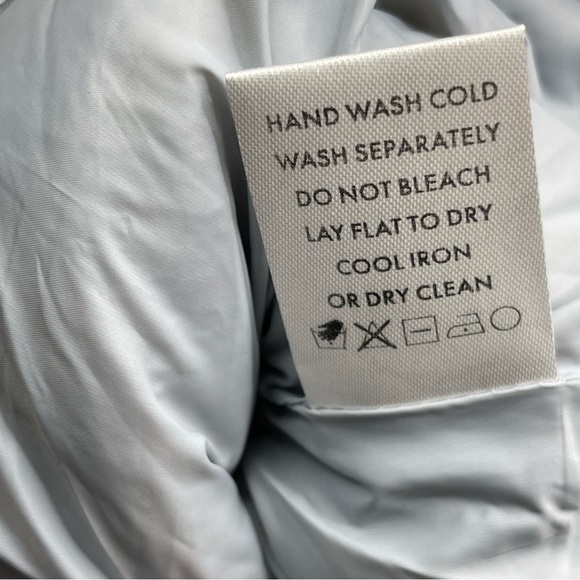 L'ACADEMIE Quinn Cropped Pullover Jacket Puffer Blue Street Date Winter Fall New - Picture 14 of 14